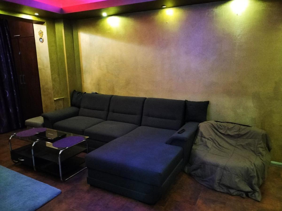 Apartament Luxury Apartment คอนสตันซา ภายนอก รูปภาพ